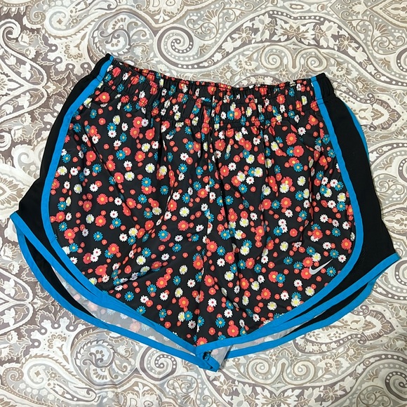 Nike | Shorts | Nike Womens Swim Shorts Large | Poshmark